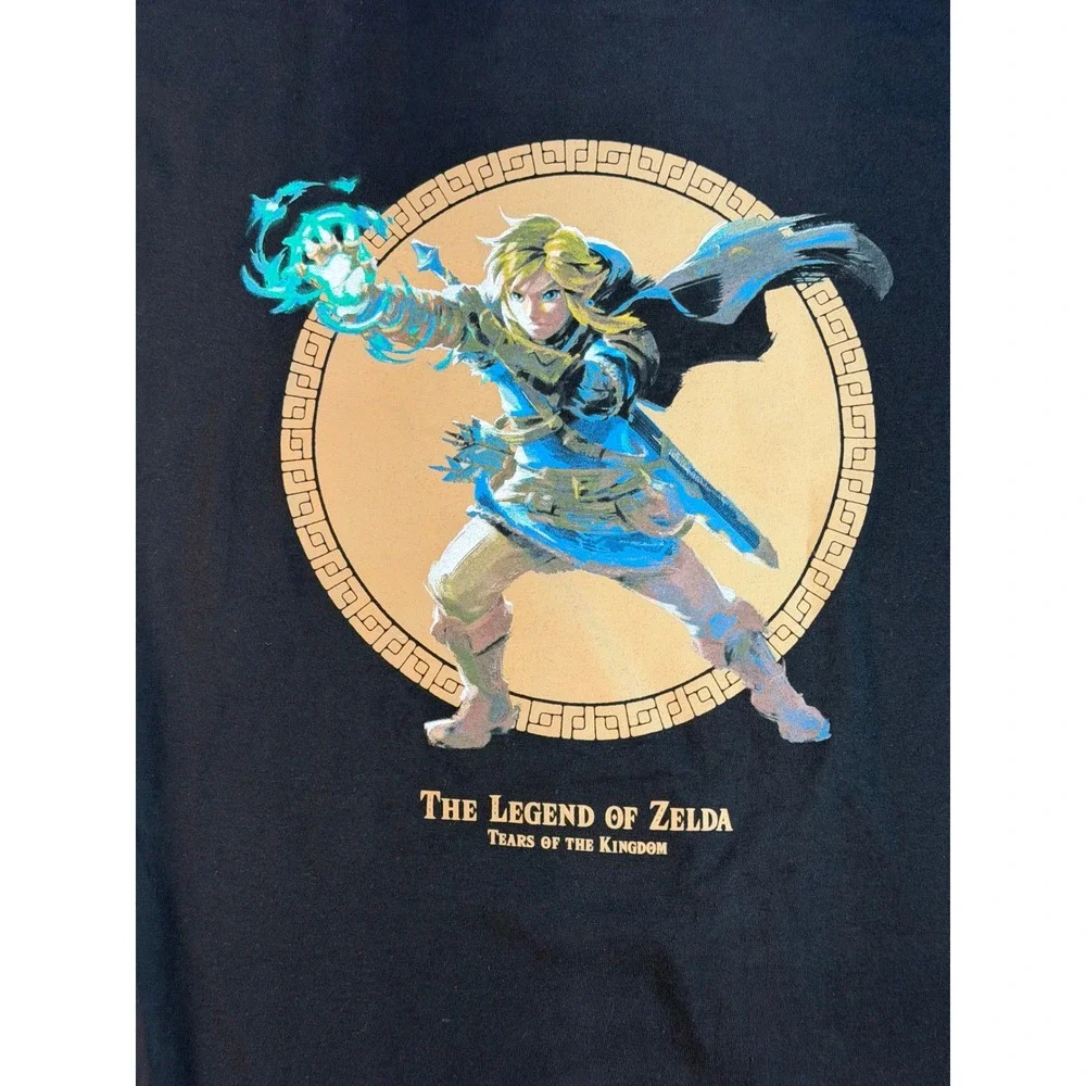 Nintendo Legend of Zelda Tears of the Kingdom Link Graphic T-Shirt Black Large